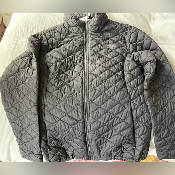The North Face jacket - Picture 1 of 4